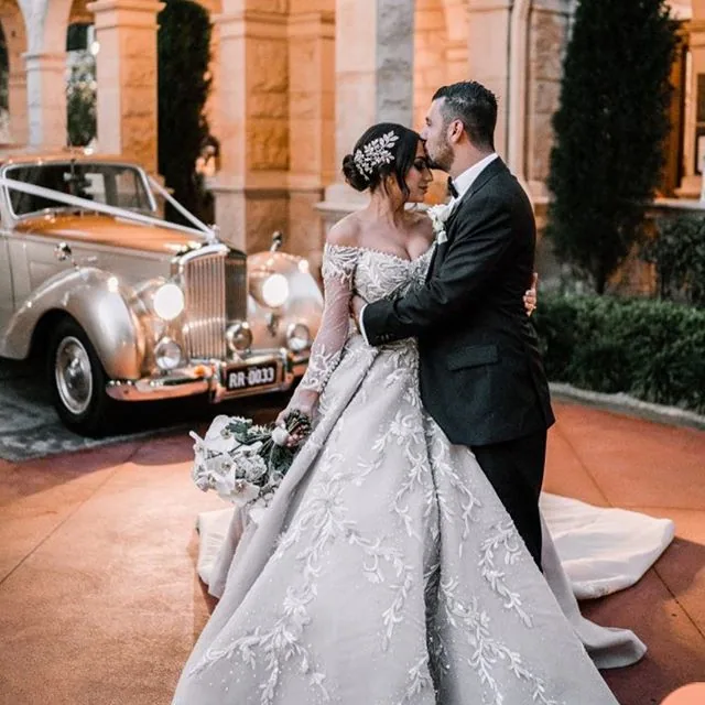 Classic wedding car ready for a Sydney wedding